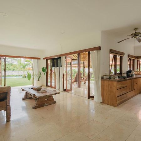 Tropical Villa Asmara Uluwatu Εξωτερικό φωτογραφία